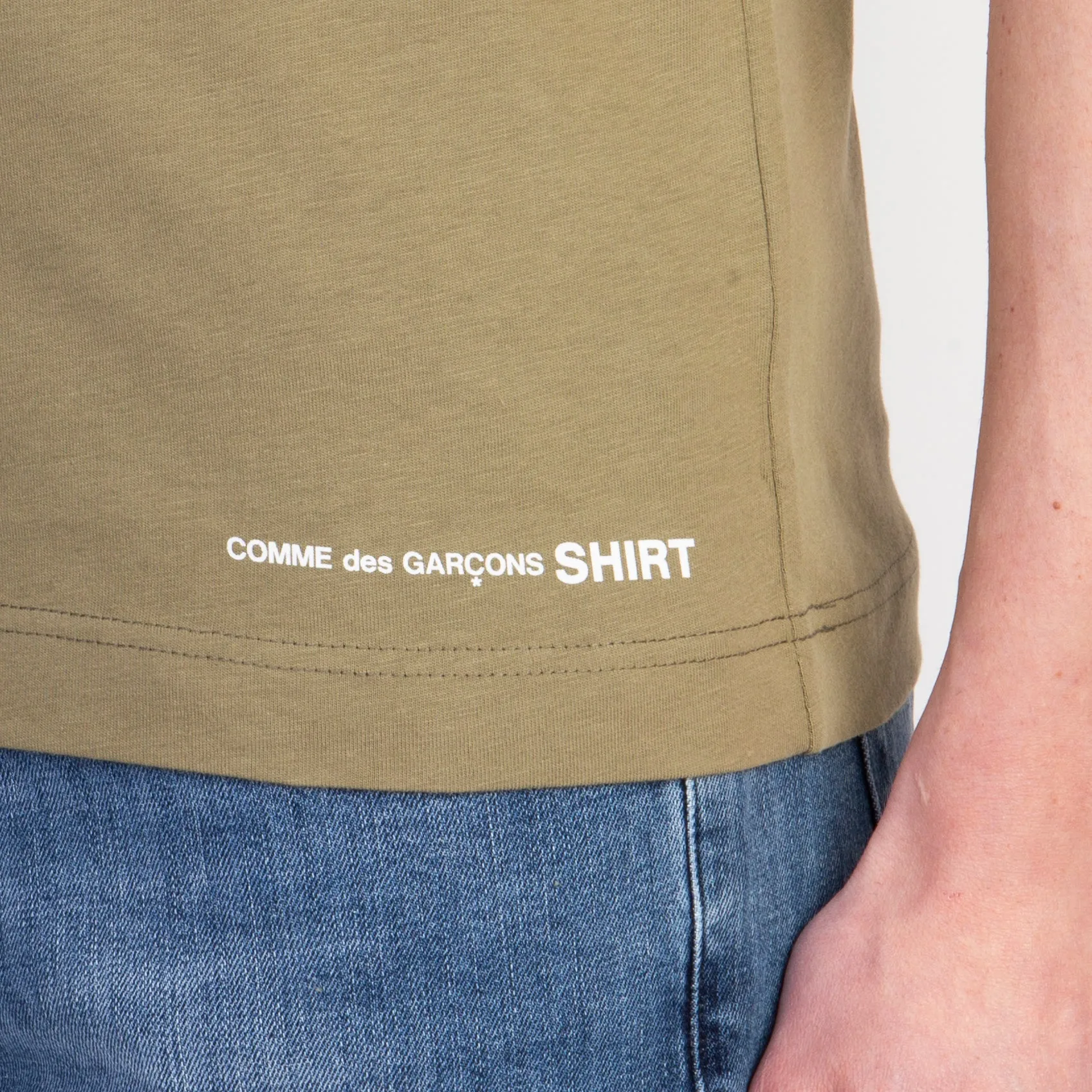 COMME DES GARCONS T-SHIRT FM-T020-S24 KHAKI