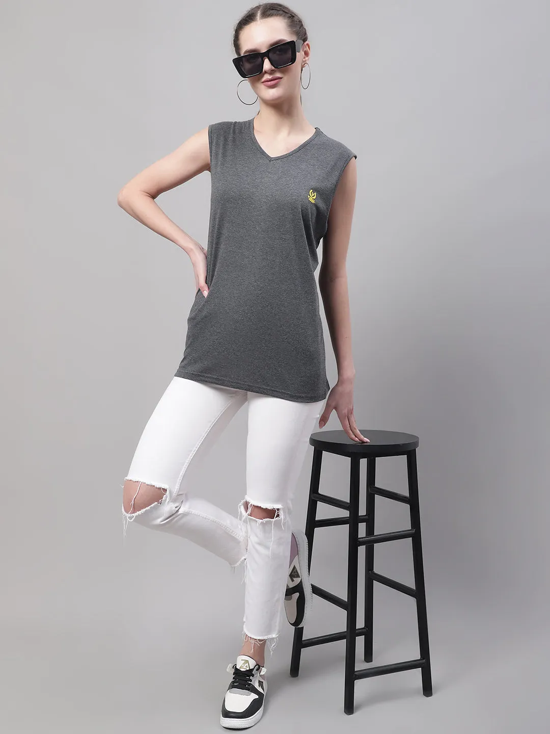 Vimal Jonney Regular Fit Cotton Solid Anthracite Gym Vest for Women