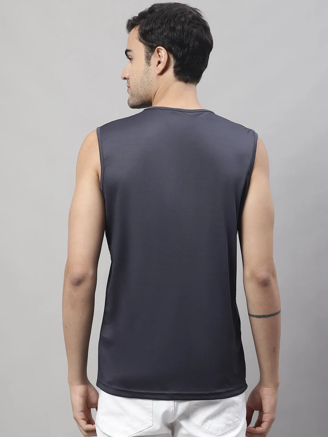 Vimal Jonney Regular Fit Dryfit Lycra Solid Dark Grey Gym Vest for Men