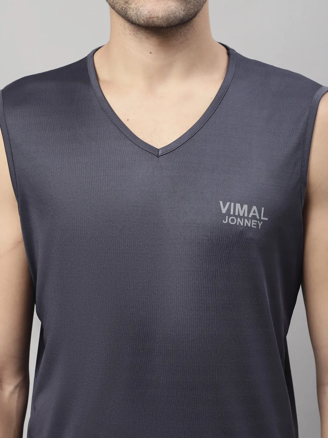 Vimal Jonney Regular Fit Dryfit Lycra Solid Dark Grey Gym Vest for Men