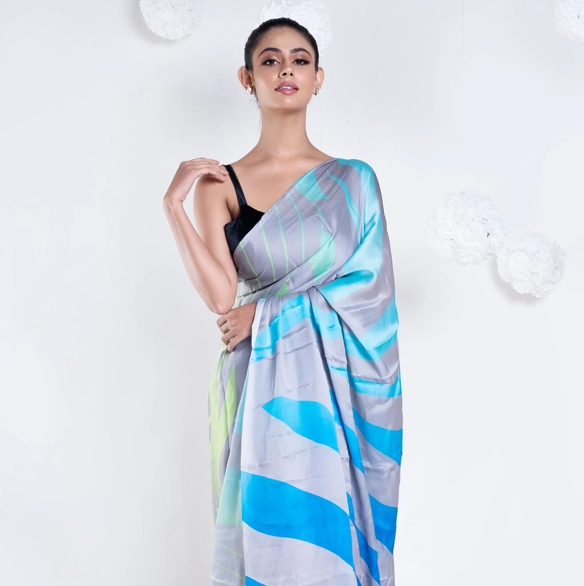 Women Noelle Satin Georgette Digital Printed Saree In Grey Color